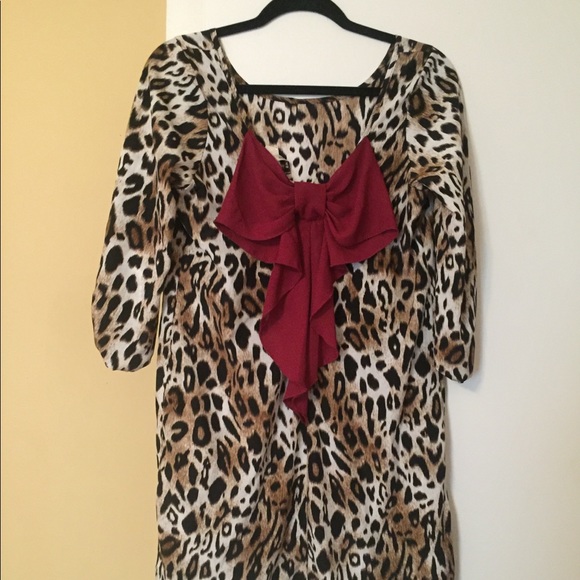 Dress - Picture 3 of 4